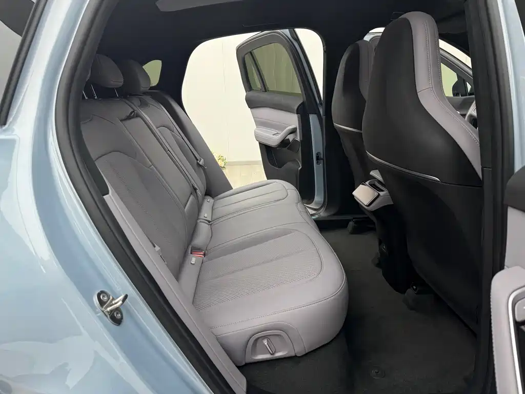 NIO NIO EC6 2024 75kWh 2024 - thumbnail 13