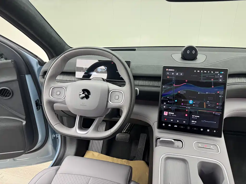 NIO NIO EC6 2024 75kWh 2024 - thumbnail 14