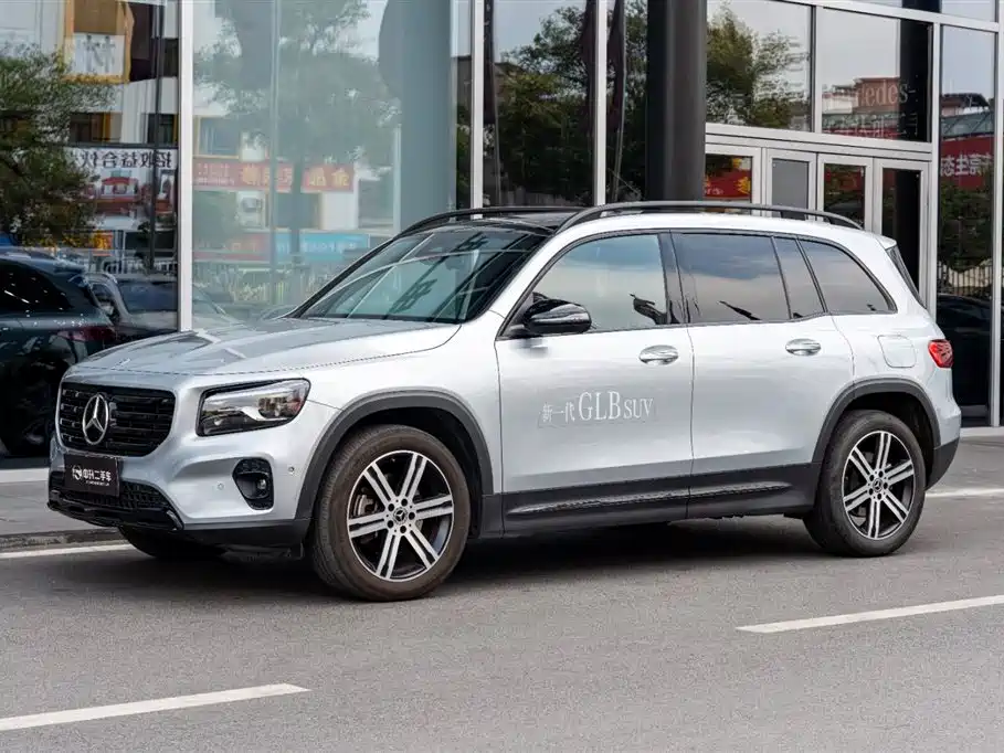 Mercedes-Benz Mercedes-Benz GLB 2024 GLB 220 4MATIC 2023 - thumbnail 3