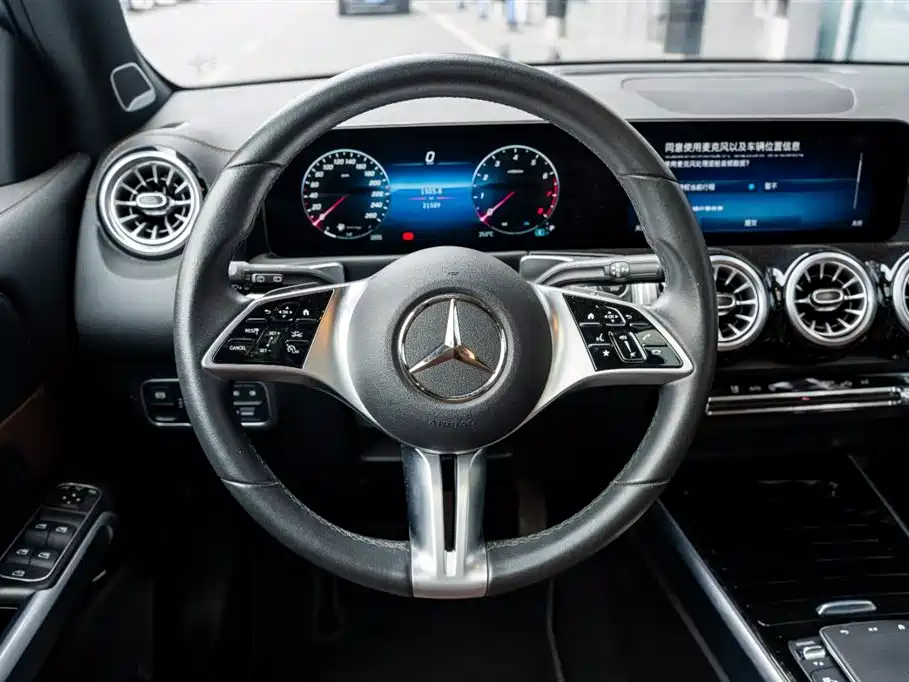 Mercedes-Benz Mercedes-Benz GLB 2024 GLB 220 4MATIC 2023 - thumbnail 10