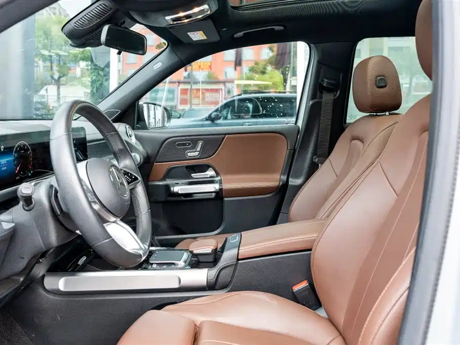 Mercedes-Benz Mercedes-Benz GLB 2024 GLB 220 4MATIC 2023 - thumbnail 18