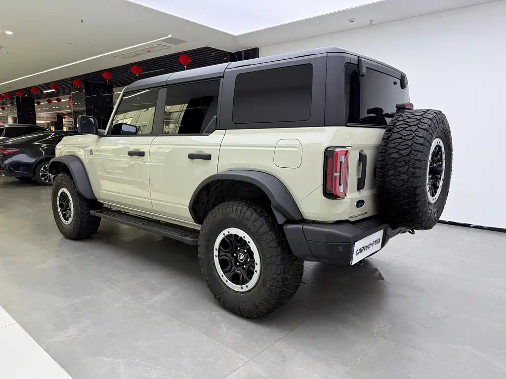 Ford Ford Bronco 2024 2.3T Black Diamond Off-Road Edition 2026 - thumbnail 4
