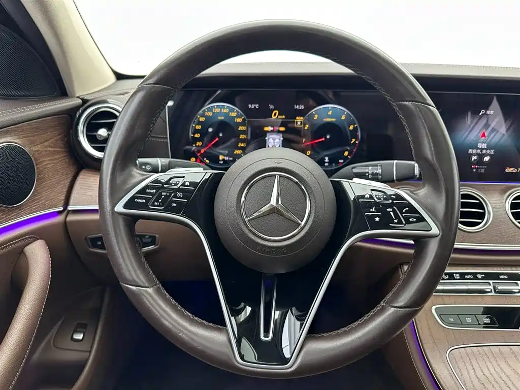 Mercedes-Benz Mercedes-Benz E-Class 2023 E 300 L Fashion Edition 2023 - thumbnail 10