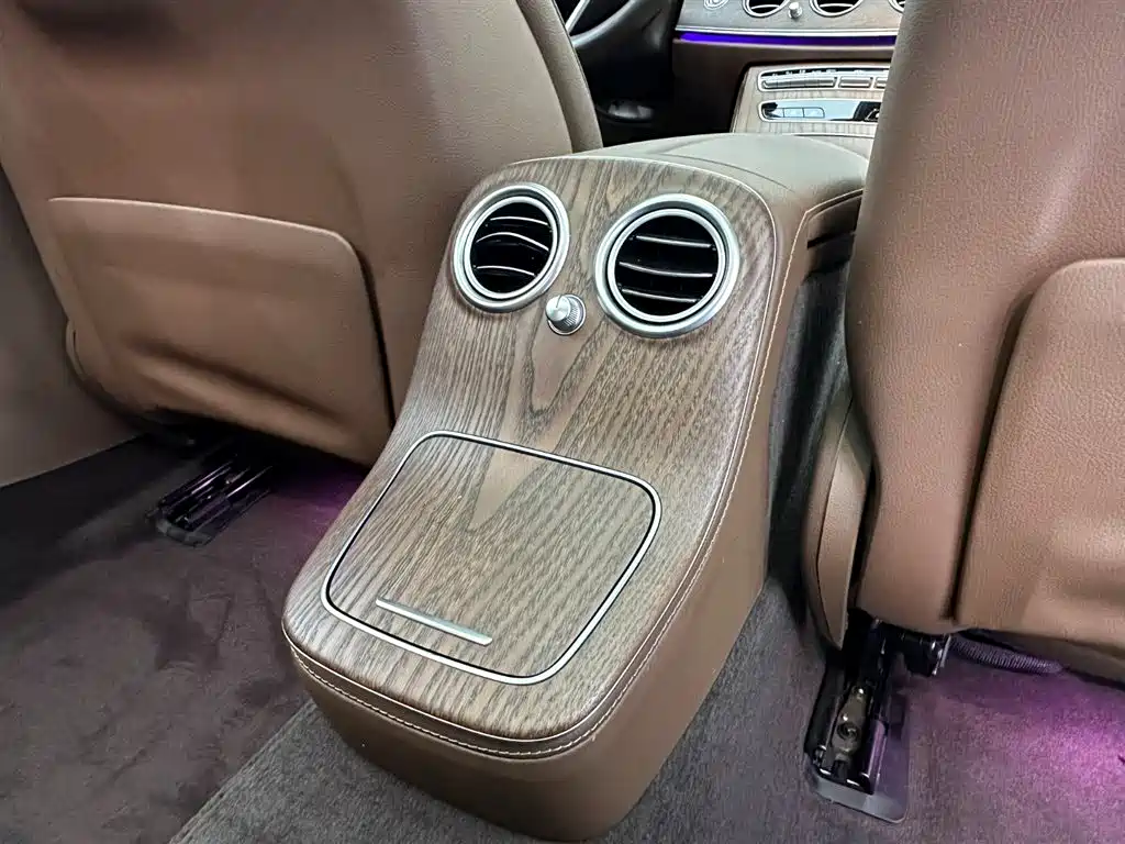 Mercedes-Benz Mercedes-Benz E-Class 2023 E 300 L Fashion Edition 2023 - thumbnail 23
