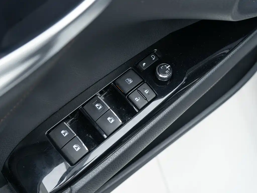 Toyota Toyota Camry 2018 2.0G Luxury Edition 2018 - thumbnail 9