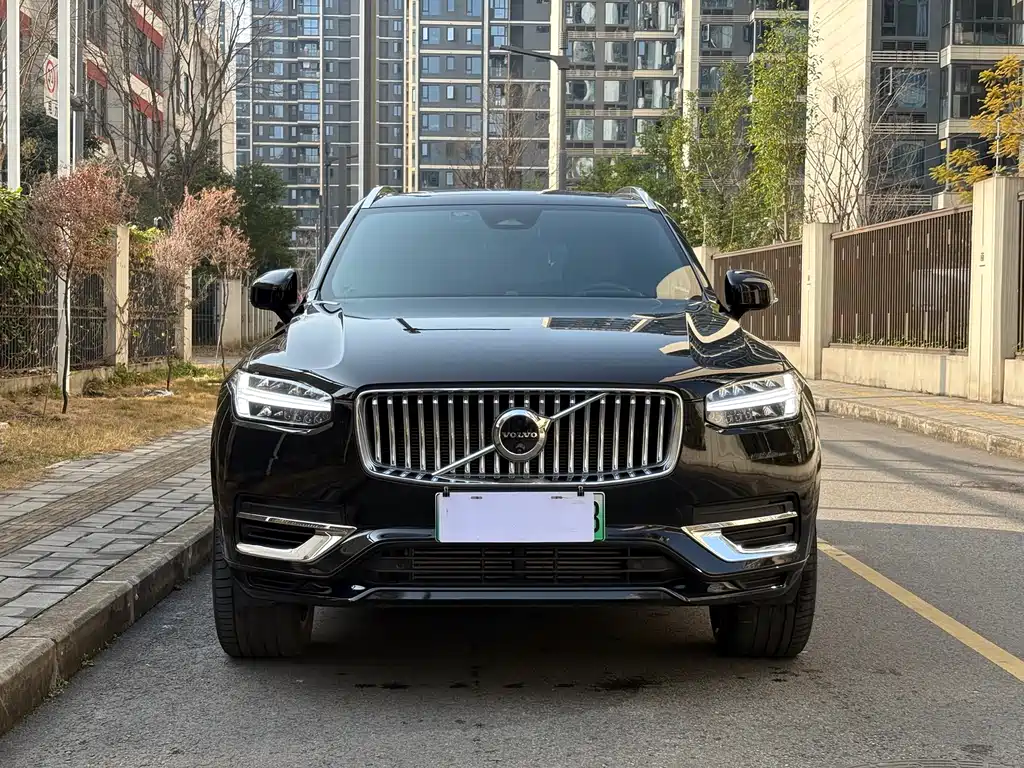 Volvo Volvo XC90 Plug-in Hybrid 2024 T8 Excellence 7-seater 2025 - thumbnail 2