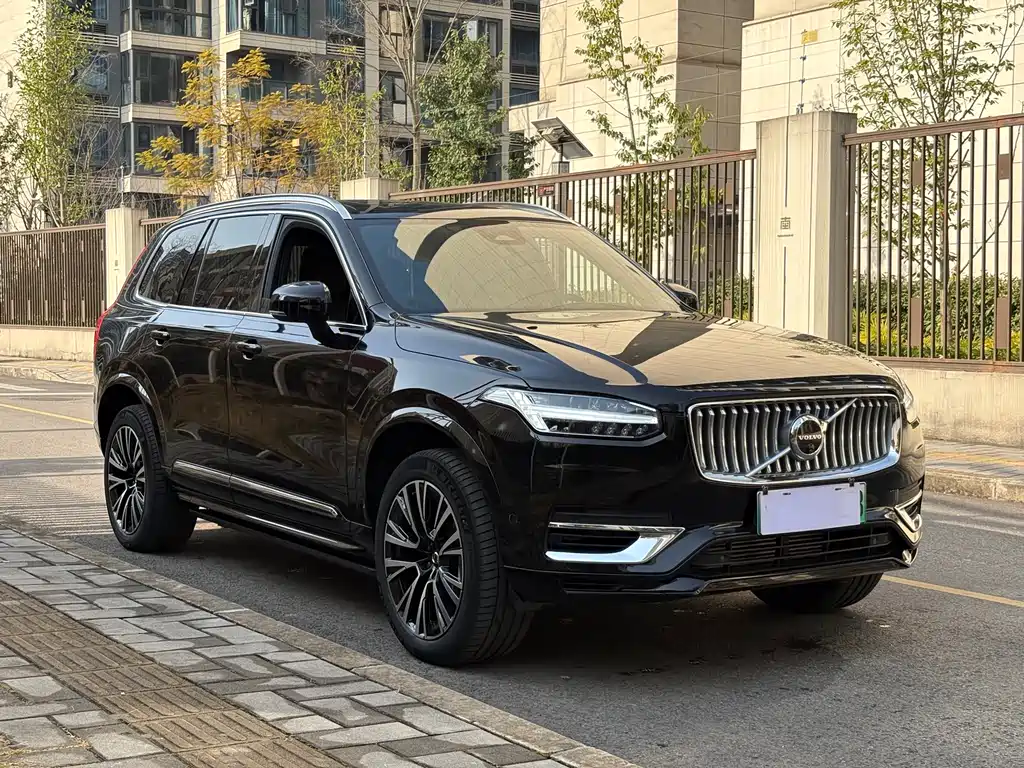 Volvo Volvo XC90 Plug-in Hybrid 2024 T8 Excellence 7-seater 2025 - thumbnail 3