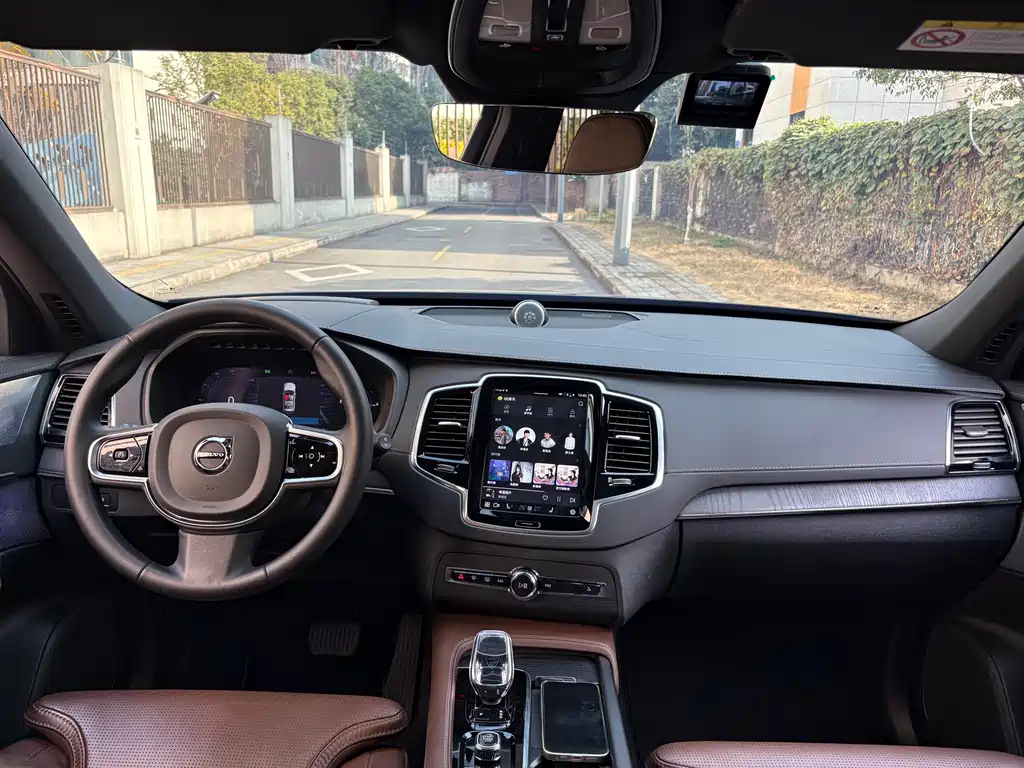 Volvo Volvo XC90 Plug-in Hybrid 2024 T8 Excellence 7-seater 2025 - thumbnail 11