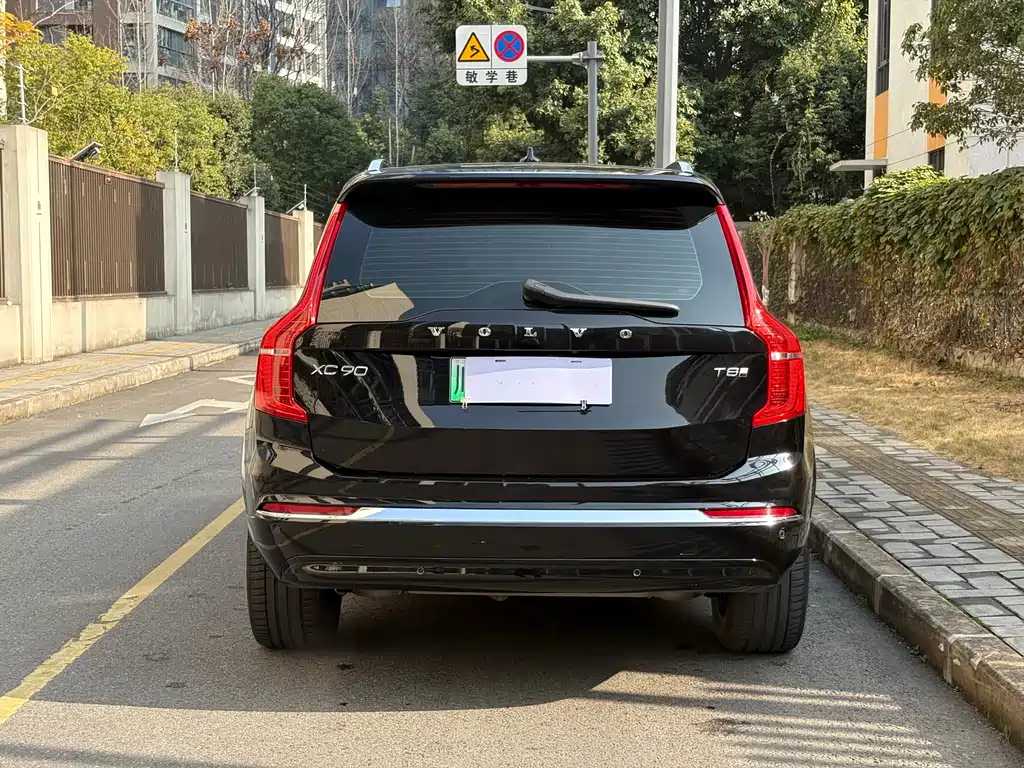 Volvo Volvo XC90 Plug-in Hybrid 2024 T8 Excellence 7-seater 2025 - thumbnail 16
