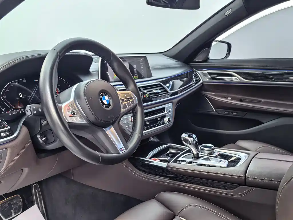 BMW BMW 7 Series 2021 730Li M Sport Package 2022 - thumbnail 8