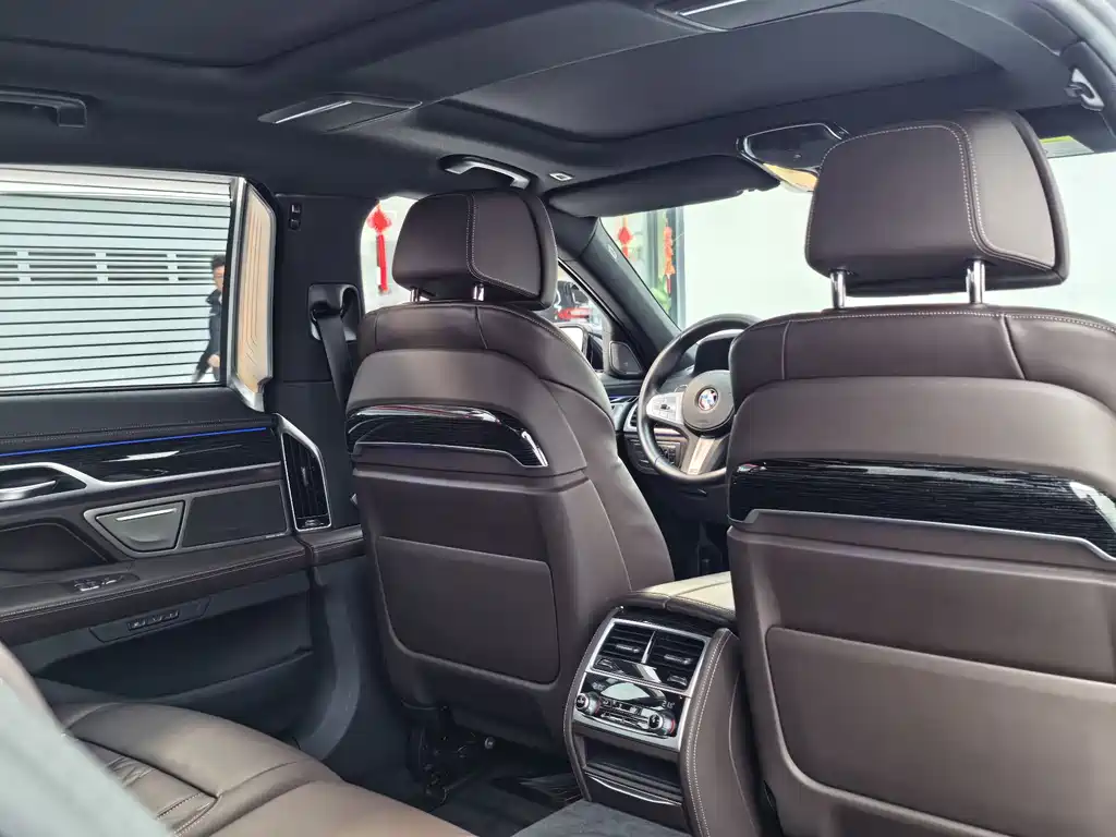 BMW BMW 7 Series 2021 730Li M Sport Package 2022 - thumbnail 23