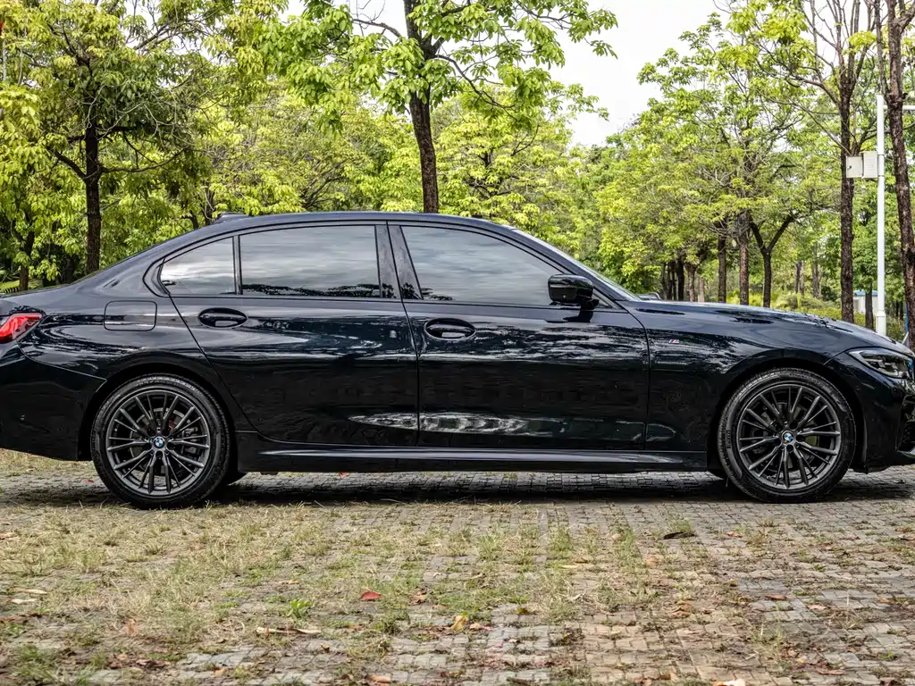 BMW BMW 3 Series 2020 Model Year Facelift 325Li M Sport Shadow Night Package 2020 - thumbnail 8