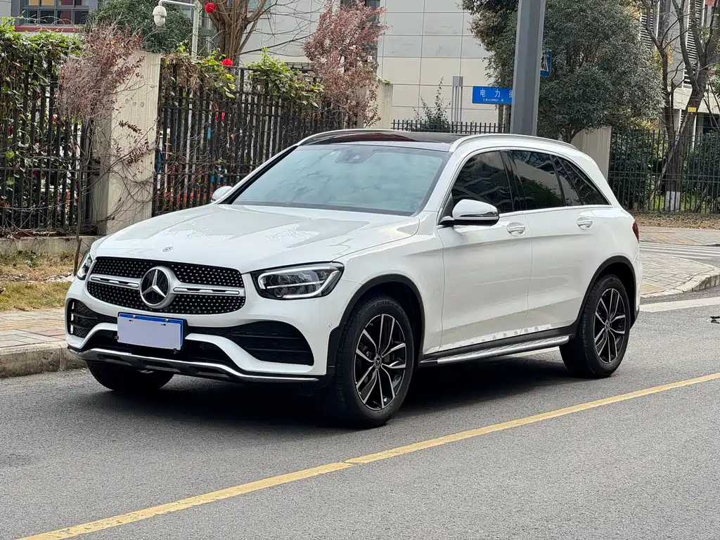 Mercedes-Benz Mercedes-Benz GLC 2021 GLC 300 L 4MATIC Sport Edition 2021