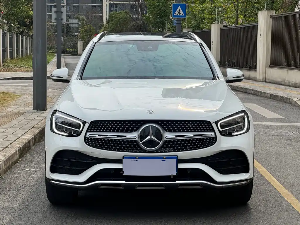 Mercedes-Benz Mercedes-Benz GLC 2021 GLC 300 L 4MATIC Sport Edition 2021 - thumbnail 2