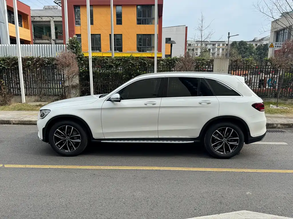 Mercedes-Benz Mercedes-Benz GLC 2021 GLC 300 L 4MATIC Sport Edition 2021 - thumbnail 6