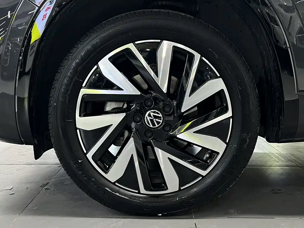 Volkswagen Tayron 2023 380TSI 4Motion R-Line High Performance Edition 2022 - thumbnail 13
