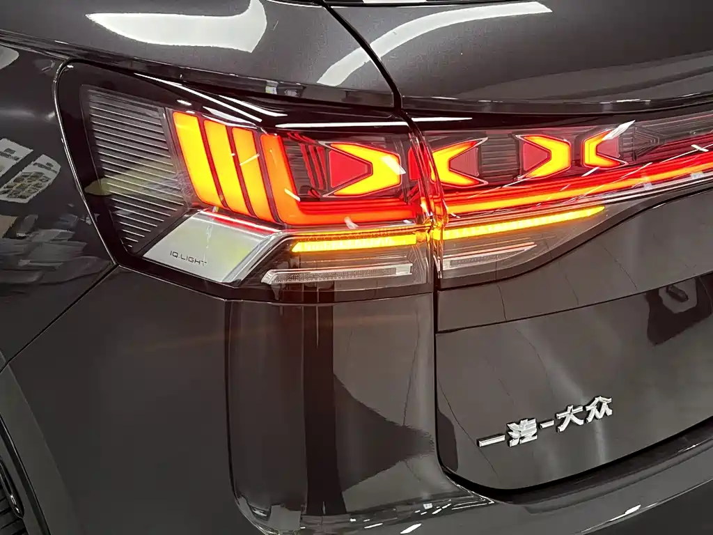 Volkswagen Tayron 2023 380TSI 4Motion R-Line High Performance Edition 2022 - thumbnail 14