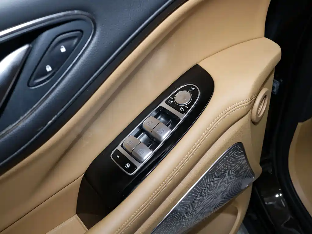 Lantu Automobile Lantu Dreamer 2025 PHEV AWD Flagship Kunpeng Edition 2024 - thumbnail 5