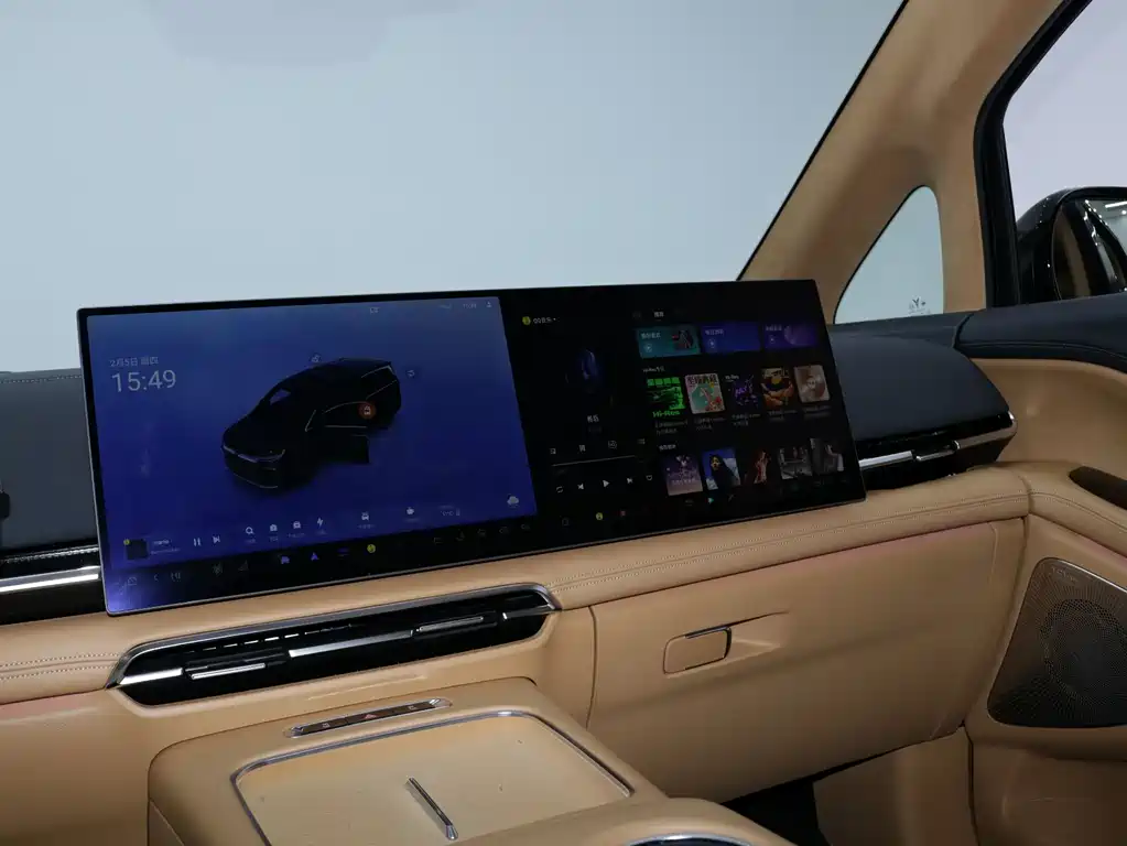 Lantu Automobile Lantu Dreamer 2025 PHEV AWD Flagship Kunpeng Edition 2024 - thumbnail 9