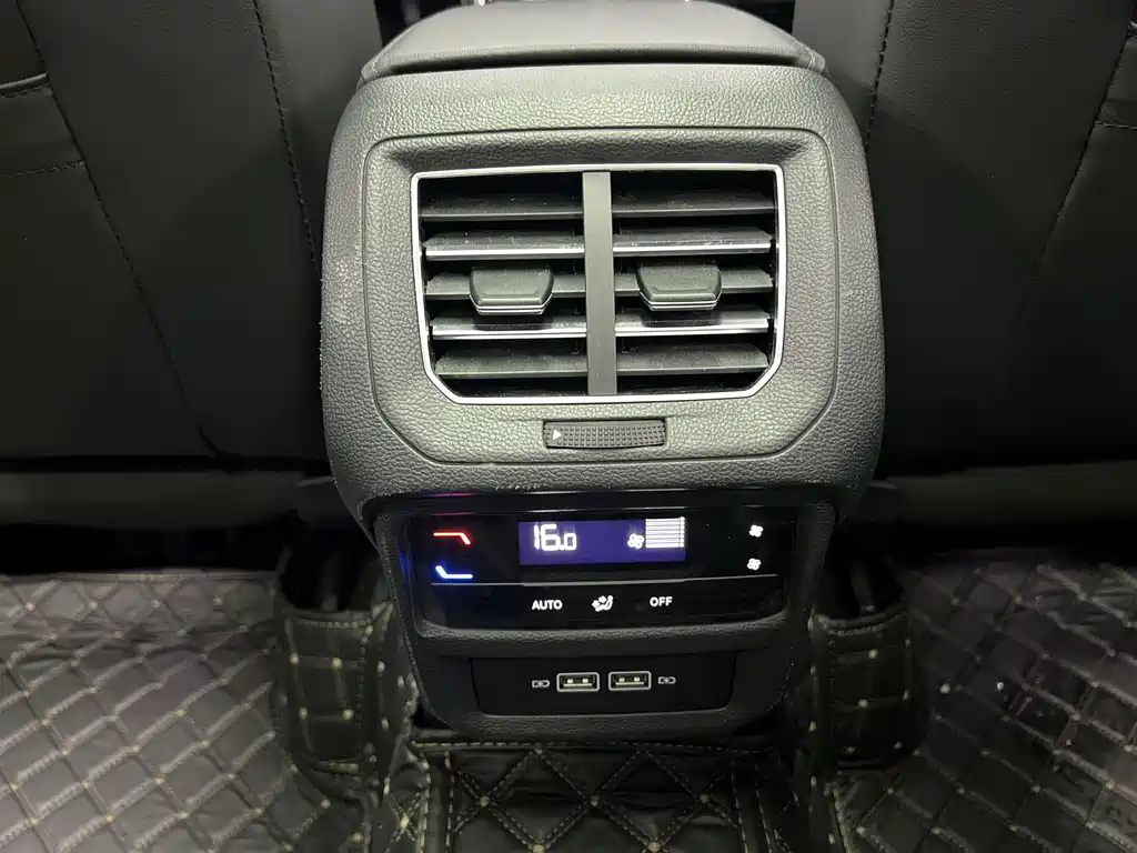 Volkswagen Tayron 2023 380TSI 4Motion R-Line High Performance Edition 2022 - thumbnail 27