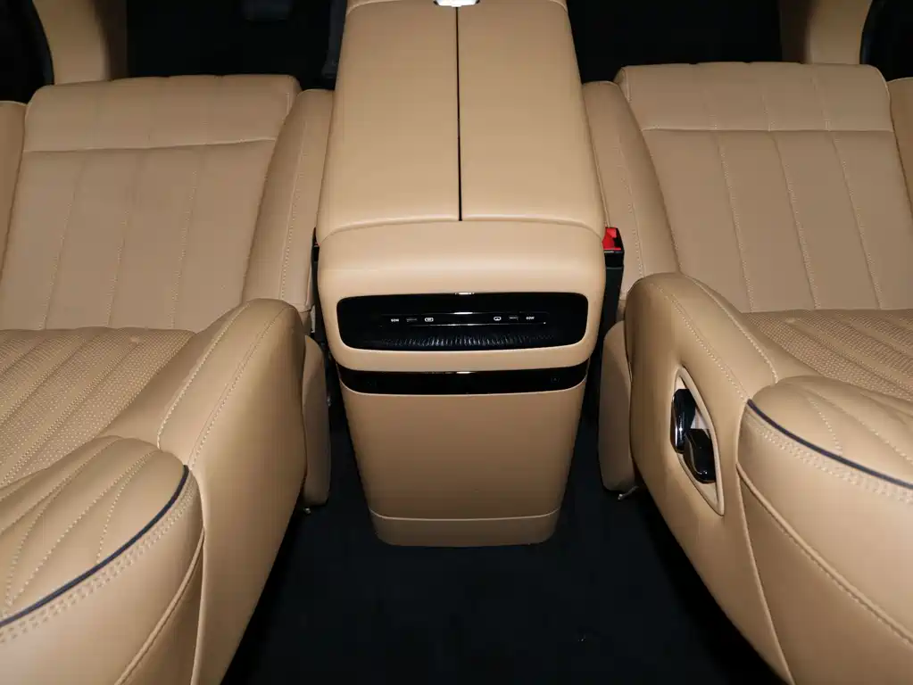 Lantu Automobile Lantu Dreamer 2025 PHEV AWD Flagship Kunpeng Edition 2024 - thumbnail 14