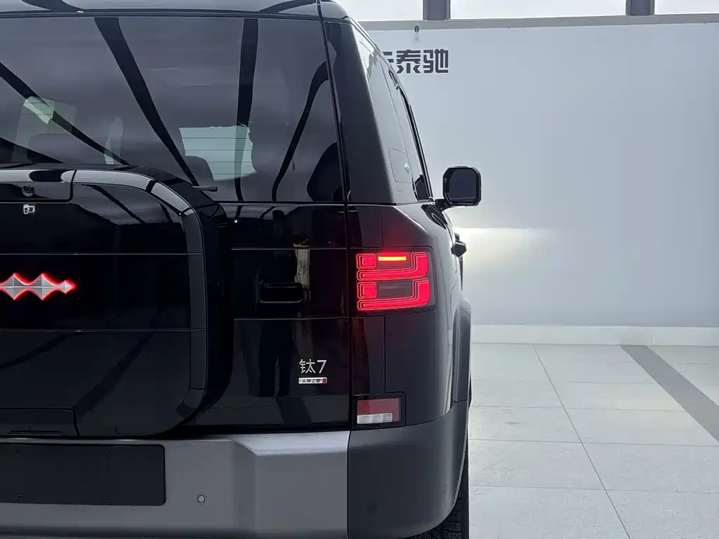 Fangchengbao Ti 7 2025 Model 190km AWD Ultra Edition 2026 - thumbnail 6