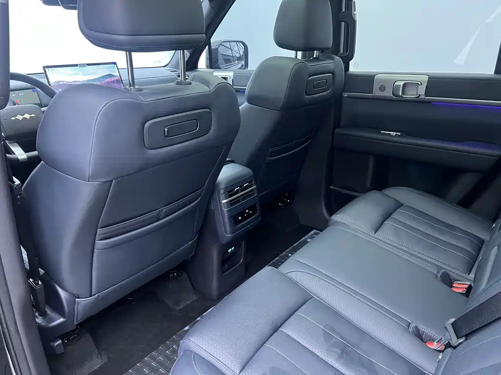 Fangchengbao Ti 7 2025 Model 190km AWD Ultra Edition 2026 - thumbnail 14