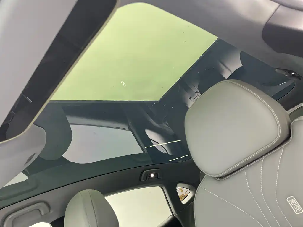 Geely Galaxy Galaxy E8 2024 550km RWD PRO 2024 - thumbnail 16