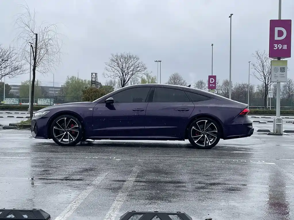 Audi Audi A7 2022 45 TFSI Premium Selection 2022 - thumbnail 4