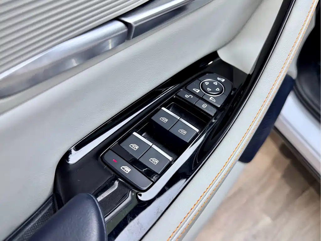 BYD BYD Song PLUS DM-i 2021 Premium Edition 2022 - thumbnail 11