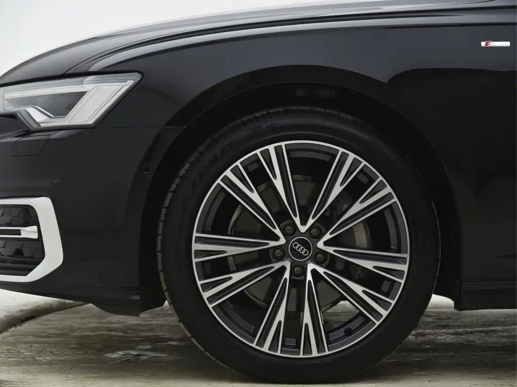 Audi Audi A6L 2025 45 TFSI quattro Premium Dynamic Edition 2025 - thumbnail 3