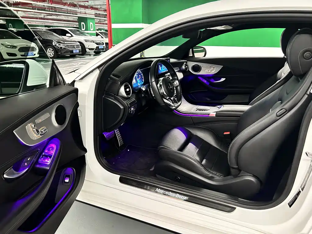 Mercedes-Benz Mercedes-Benz C-Class (Imported) 2022 C 260 Coupe 2022 - thumbnail 4