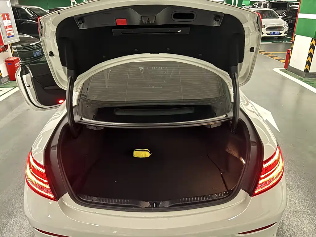 Mercedes-Benz Mercedes-Benz C-Class (Imported) 2022 C 260 Coupe 2022 - thumbnail 18