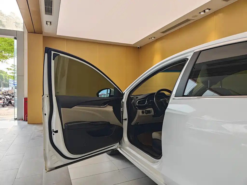 Buick Buick Excelle GT 2015 15N Automatic Elite Edition 2015 - thumbnail 7