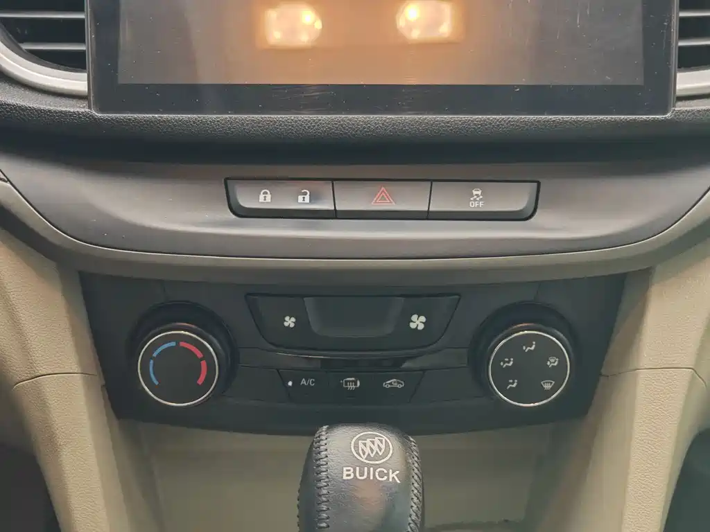 Buick Buick Excelle GT 2015 15N Automatic Elite Edition 2015 - thumbnail 16