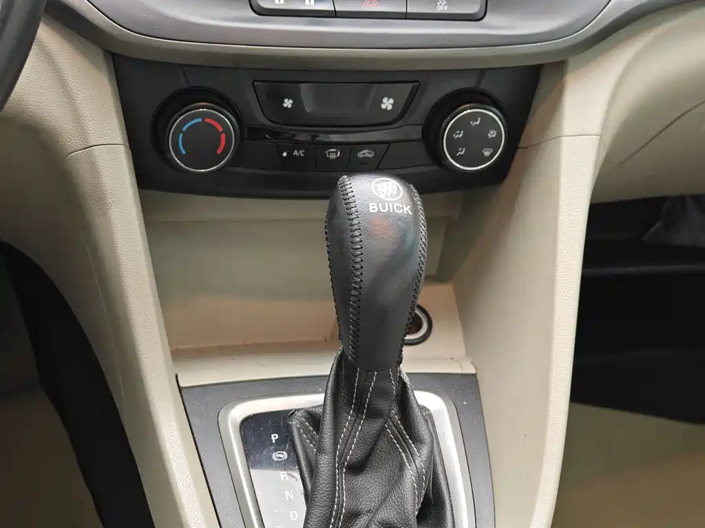 Buick Buick Excelle GT 2015 15N Automatic Elite Edition 2015 - thumbnail 17