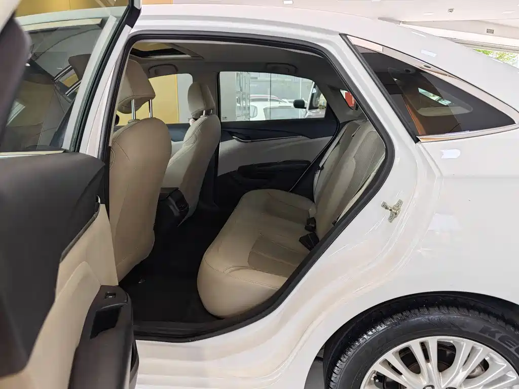 Buick Buick Excelle GT 2015 15N Automatic Elite Edition 2015 - thumbnail 21
