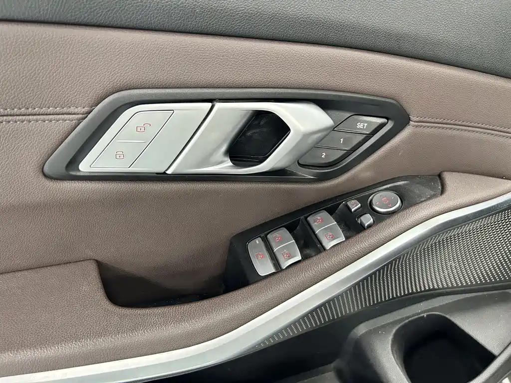 BMW BMW 3 Series 2021 Model Update 2 320Li M Sport Package 2021 - thumbnail 15