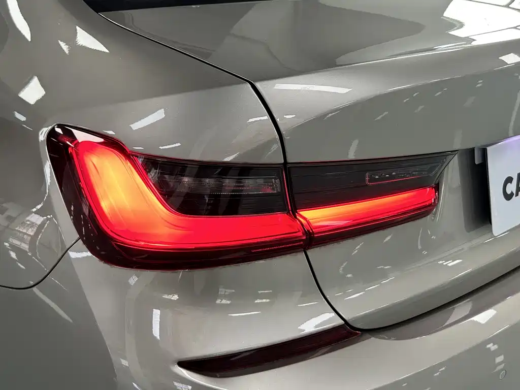 BMW BMW 3 Series 2021 Model Update 2 320Li M Sport Package 2021 - thumbnail 18