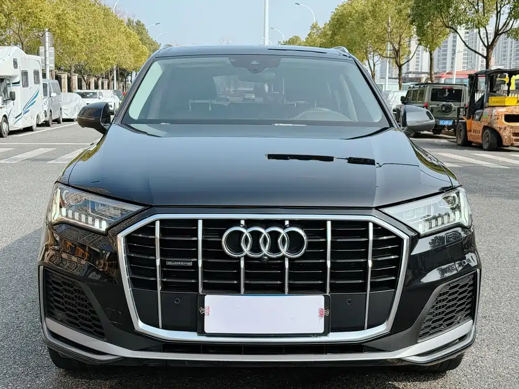 Audi Audi Q7 2020 55 TFSI quattro S line Sport Package 2020 - thumbnail 2