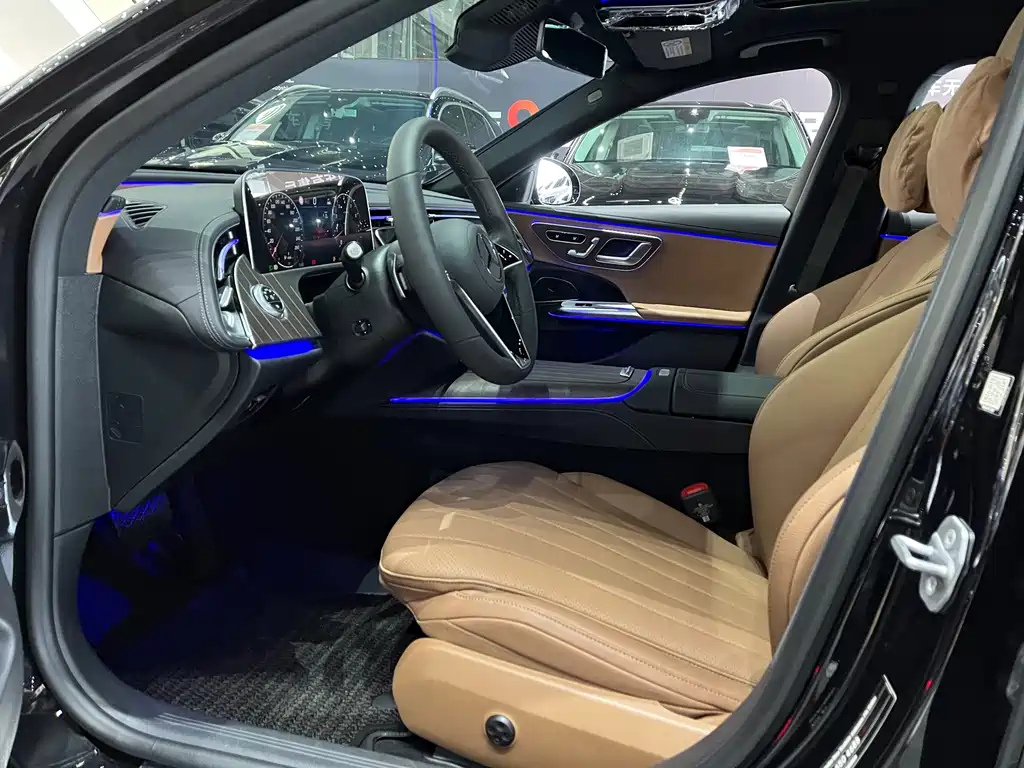 Mercedes-Benz Mercedes-Benz E-Class 2025 Model Year Facelift E 300 L Fashion Edition 2026 - thumbnail 11
