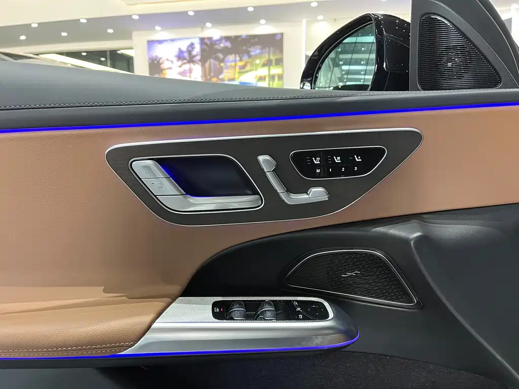 Mercedes-Benz Mercedes-Benz E-Class 2025 Model Year Facelift E 300 L Fashion Edition 2026 - thumbnail 12