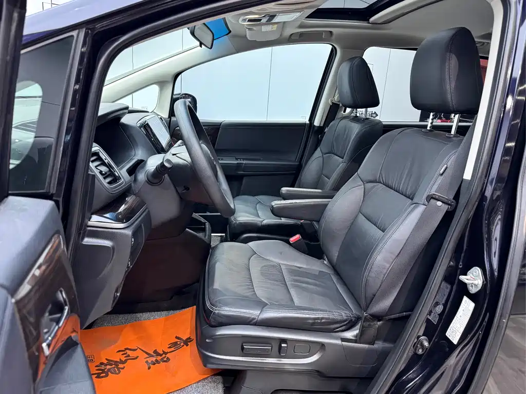 Honda Honda Odyssey 2018 2.4L Luxury Edition 2019 - thumbnail 9