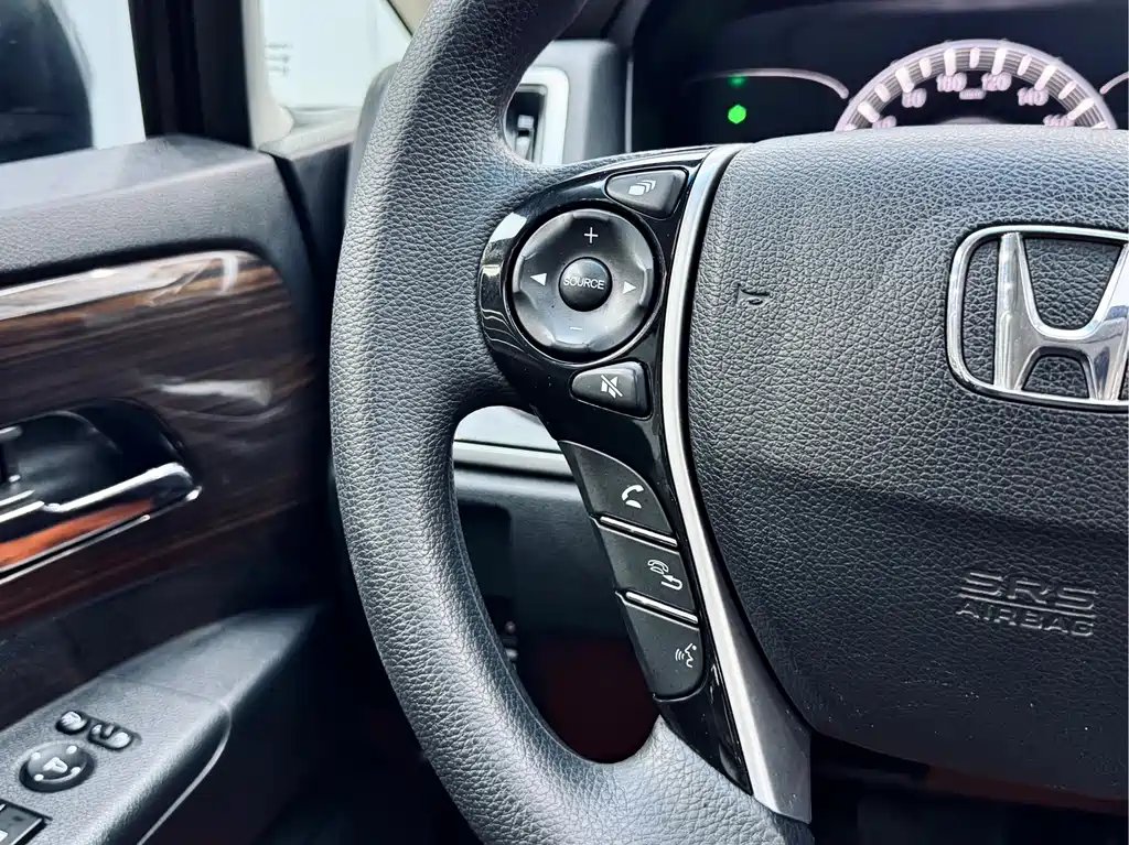 Honda Honda Odyssey 2018 2.4L Luxury Edition 2019 - thumbnail 19
