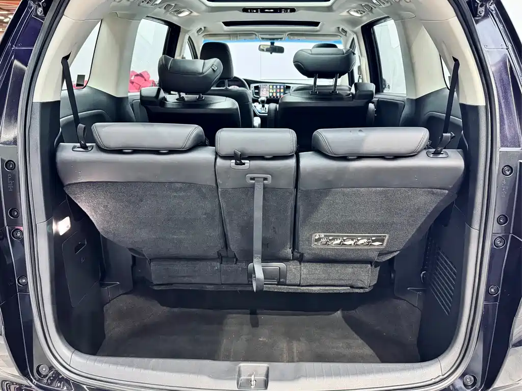 Honda Honda Odyssey 2018 2.4L Luxury Edition 2019 - thumbnail 22