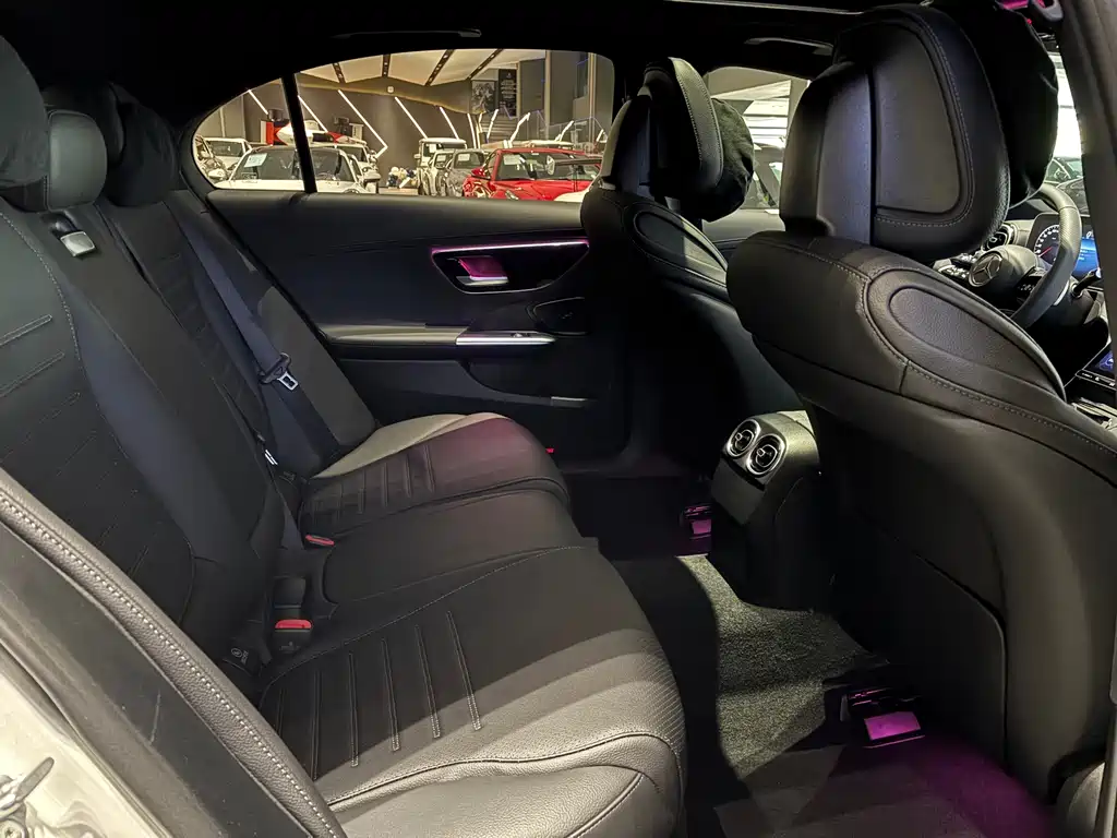Mercedes-Benz Mercedes-Benz C-Class 2023 Model Year Facelift C 200 L Sport Edition 2023 - thumbnail 17
