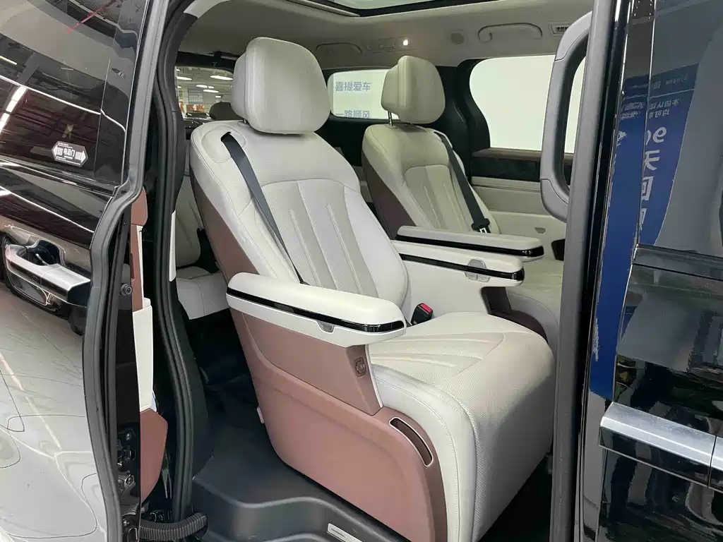 BYD BYD Xia 2025 DM-i 1.5T 180km Premium Edition 2025 - thumbnail 13