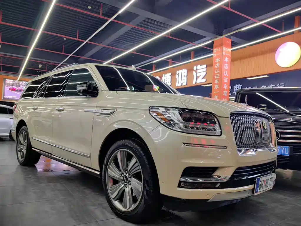 Lincoln Lincoln Navigator 2020 3.5T Long Wheelbase Presidential Edition 2019 - thumbnail 3