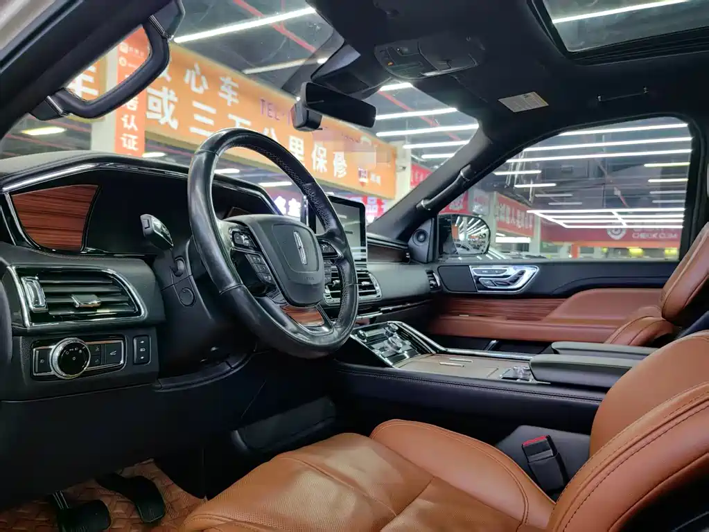 Lincoln Lincoln Navigator 2020 3.5T Long Wheelbase Presidential Edition 2019 - thumbnail 6