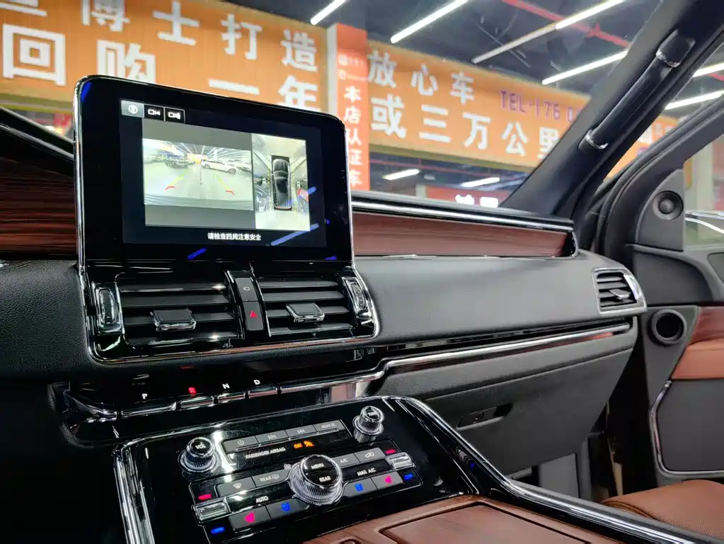 Lincoln Lincoln Navigator 2020 3.5T Long Wheelbase Presidential Edition 2019 - thumbnail 9